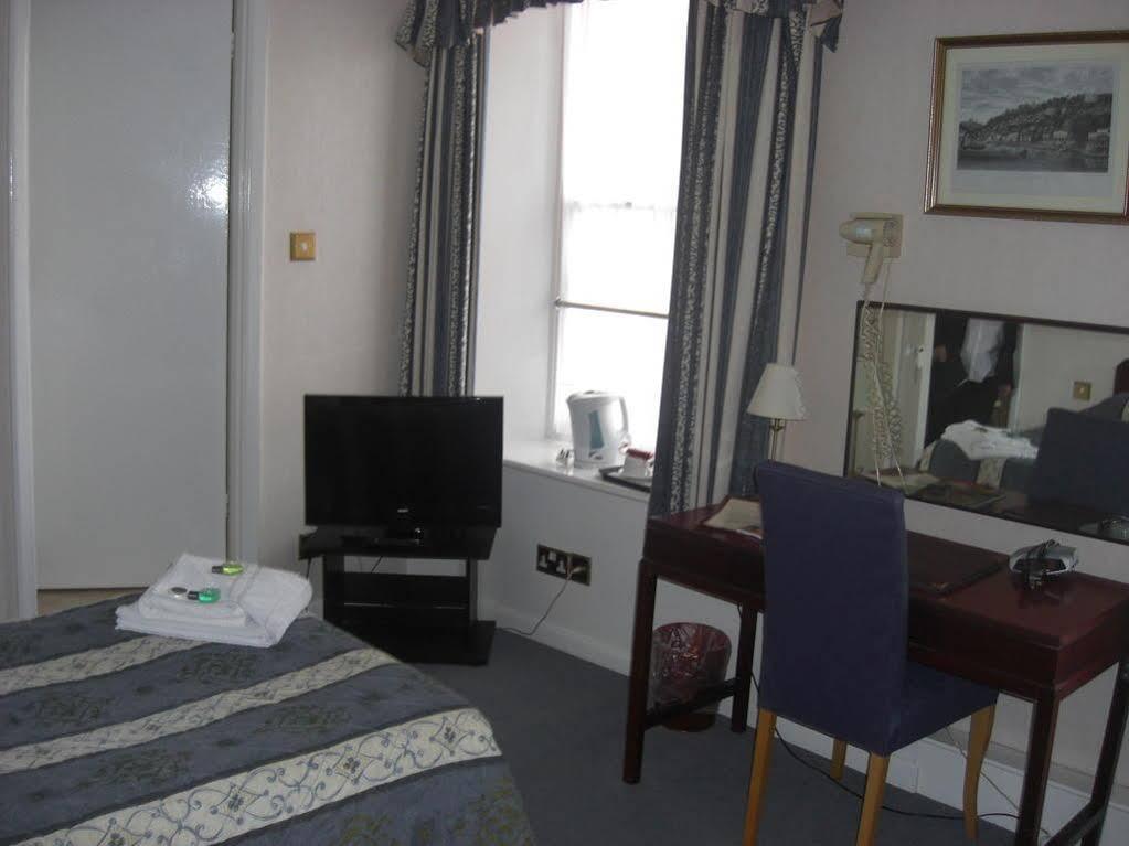 Yelf'S Hotel Ryde Kültér fotó