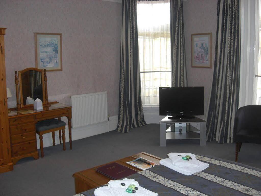 Yelf'S Hotel Ryde Kültér fotó